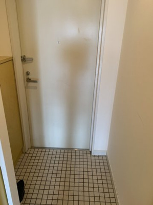 【玄関】 | ベルシモンズ桜川