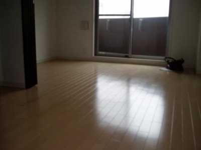 【居間・リビング】 | アーデンタワー西本町 | ゆったりとした居間です