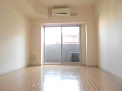 【居間・リビング】 | アーデン京町堀ウエスト | 居間です