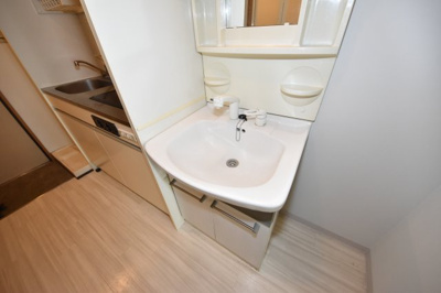 【洗面所】 | YAHATA西長堀