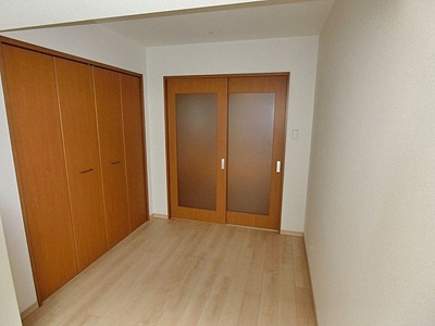 【洋室】 | レオンコンフォート南堀江