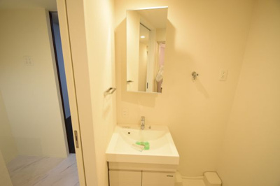 【洗面所】 | ドゥーエ立売堀