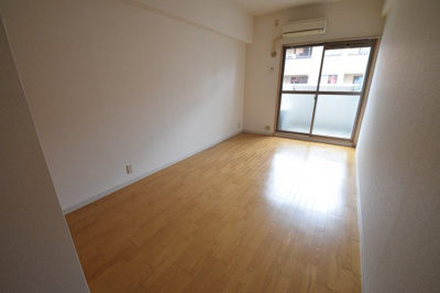 【寝室】 | アーバンコンフォート堀江