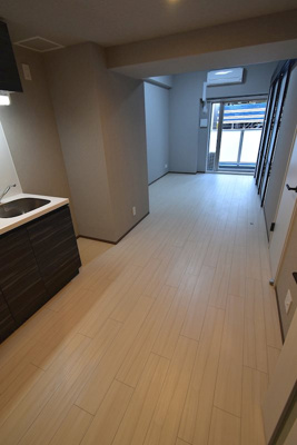 【居間・リビング】 | Ｍ：ＣＯＵＲＴ新町