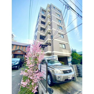 【外観】 | ウエスト花の木