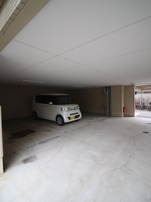 【駐車場】 | ジュネーゼグラン福島EbiE