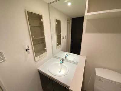 【洗面所】 | カスタリア堺筋本町