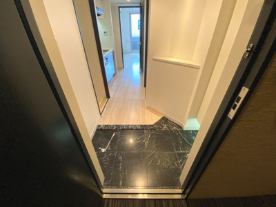 【玄関】 | カスタリア堺筋本町