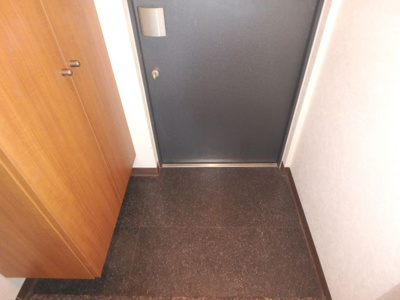 【玄関】 | ラナップスクエア大阪城西
