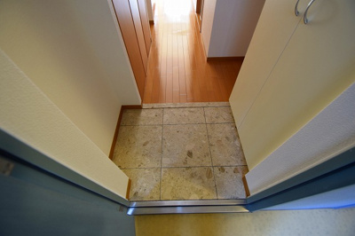 【玄関】 | エスリード御堂筋梅田 | きれいな玄関です