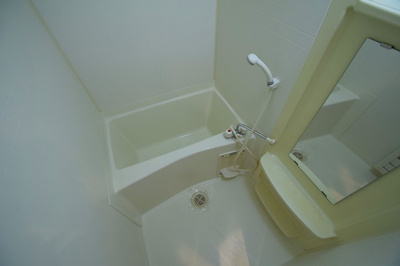 【浴室】 | エスリード御堂筋梅田 | 落ち着いた空間のお風呂です