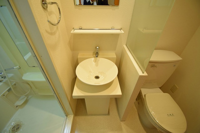 【独立洗面台】 | エスリード御堂筋梅田 | 独立洗面化粧台付き