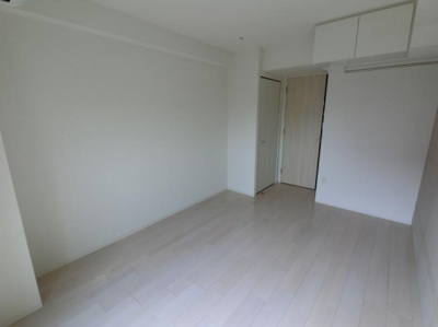 【寝室】 | SERENiTE本町reflet