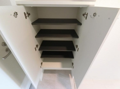 【収納】 | SERENiTE本町reflet