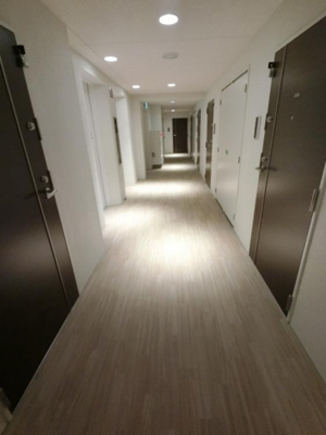 【ロビー】 | SERENiTE本町reflet