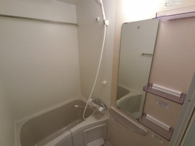 【浴室】 | SERENiTE本町reflet