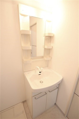 【独立洗面台】 | ライフデザイン大手通 | 独立洗面台で身支度をすべて済ませてしまいましょう