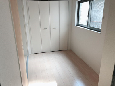 【寝室】 | リーベルクリサンス