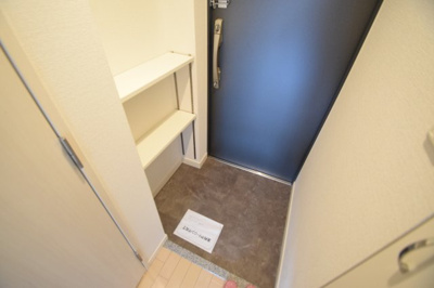 【玄関】 | レオンコンフォート上本町