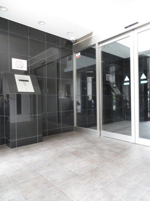 【ロビー】 | スワンズシティ難波南