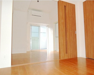 【居間・リビング】 | レジュールアッシュ梅田AXIA