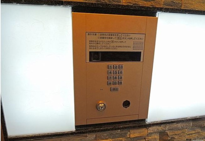 【エントランス】 | レジュールアッシュ梅田AXIA