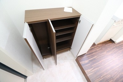 【玄関】 | ビーバ江坂