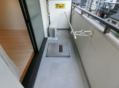 【バルコニー】 | コスモリード大阪本町 | バルコニー付きです