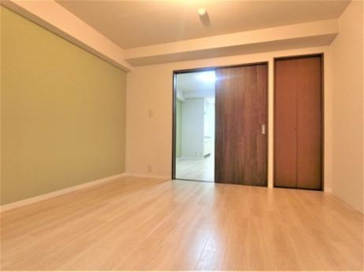 【居間・リビング】 | コスモリード大阪本町 | おしゃれな居間です