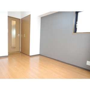 【洋室】 | ベル・ヴィー福島 | ゆったりとしたリビングです