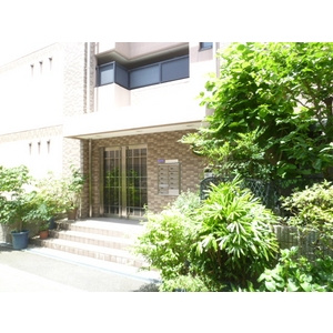 【エントランス】 | ベル・ヴィー福島 | 建物の内部です