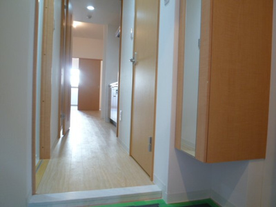 【玄関】 | ルーエ桜川