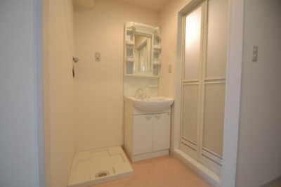 【洗面所】 | シェモア桜川