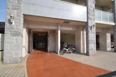 【エントランス】 | シェモア桜川