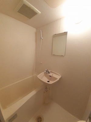 【浴室】 | サムティ心斎橋EAST