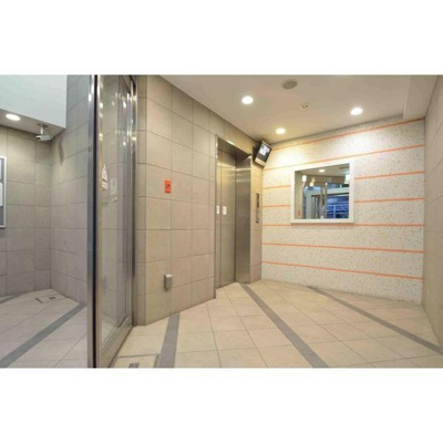 【エントランス】 | ダイドーメゾン大阪北堀江 | 清潔なエントランスです