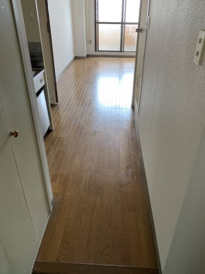 【内装】 | エリナーリグビー