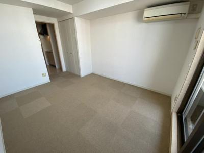 【寝室】 | アヴァンセクール京橋南 | リビングです