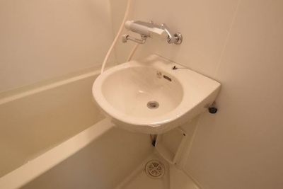 【洗面所】 | ドゥムール新町