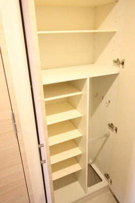 【玄関】 | Rainbow Coat 南堀江