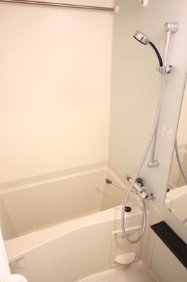 【浴室】 | Rainbow Coat 南堀江