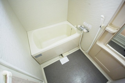 【浴室】 | フォレステージュ靭公園 | 日々の疲れを癒すお風呂付です