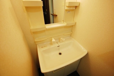 【独立洗面台】 | フォレステージュ靭公園 | 独立洗面台です