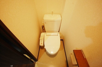 【トイレ】 | フォレステージュ靭公園 | コンパクトで使いやすいトイレです