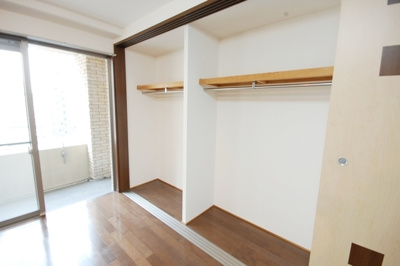 【収納】 | フォレステージュ靭公園 | 小物を収納するのに便利です