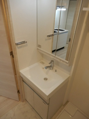 【独立洗面台】 | ワールドアイ天王寺ミラージュ | 独立洗面台です