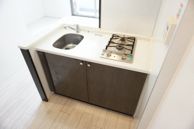 【キッチン】 | レオンコンフォート新梅田 | 使いやすいキッチンです
