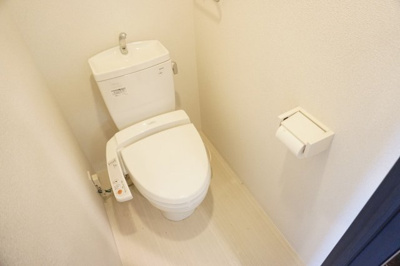 【トイレ】 | レオンコンフォート新梅田 | コンパクトで使いやすいトイレです