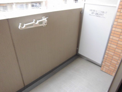 【バルコニー】 | ジュネーゼグラン東梅田