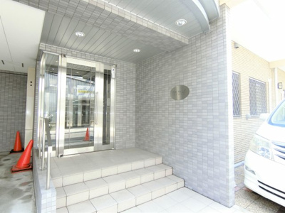 【エントランス】 | ヴィッラリエートエム